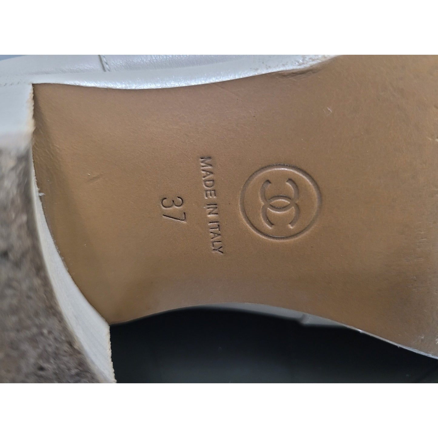 Chanel Paris-Dallas Beige Leather Ankle Boots - Size 37 Pre-owned