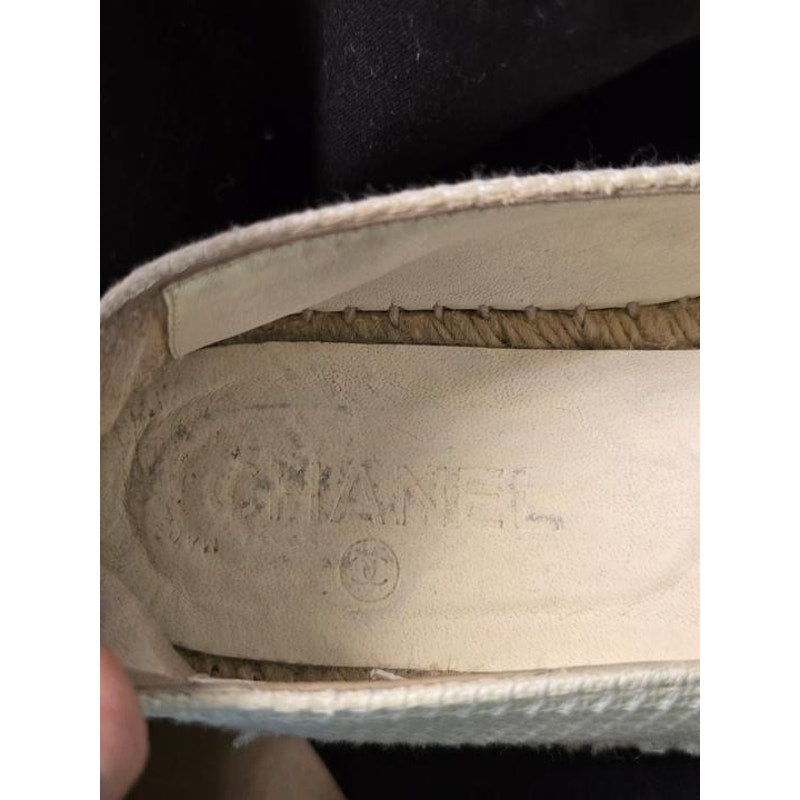 Chanel White Textile Espadrilles - Size 39 Pre-owned