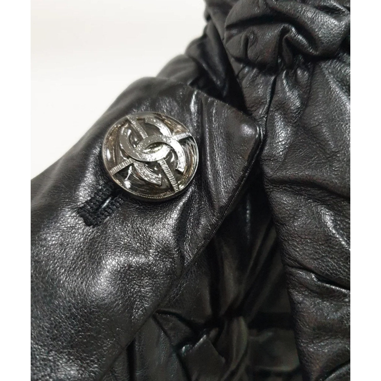 CHANEL Runway 2015 Black Quilted Leather Jacket - Size 38 Pre-owned