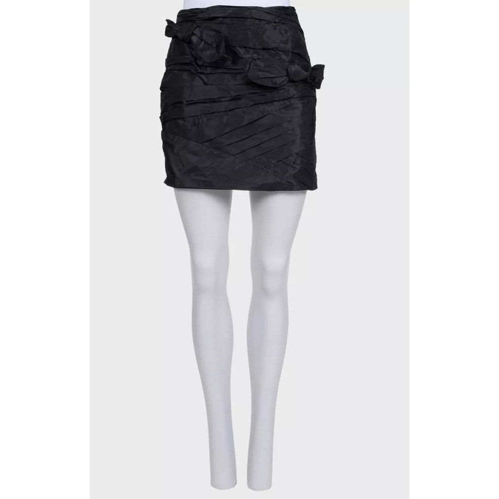 Valentino Black Silk Bow Mini Skirt - Elegant US 6 Pre-owned