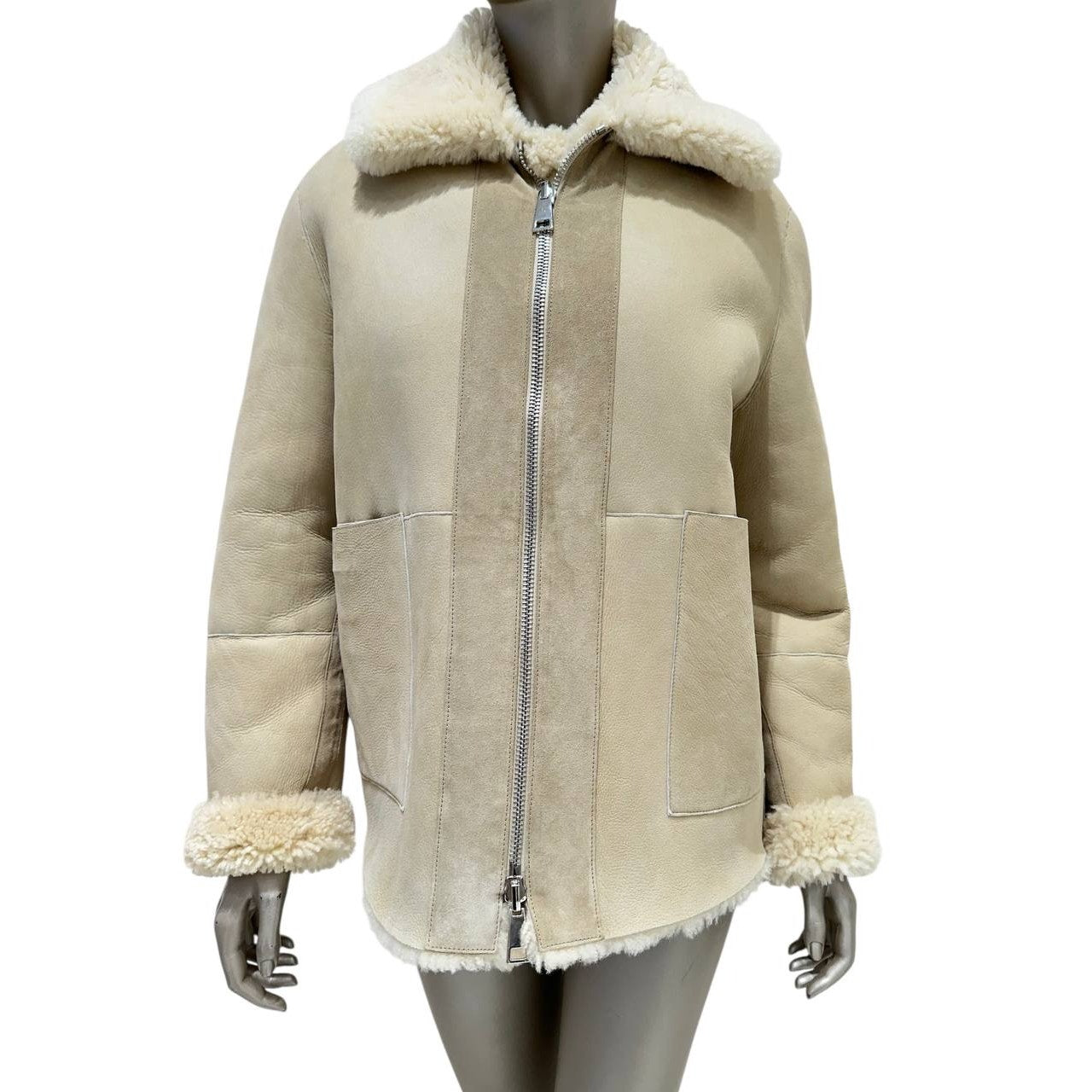 Bottega Veneta Luxurious 2-Way Shearling Jacket - Sz 38 Pre-owned