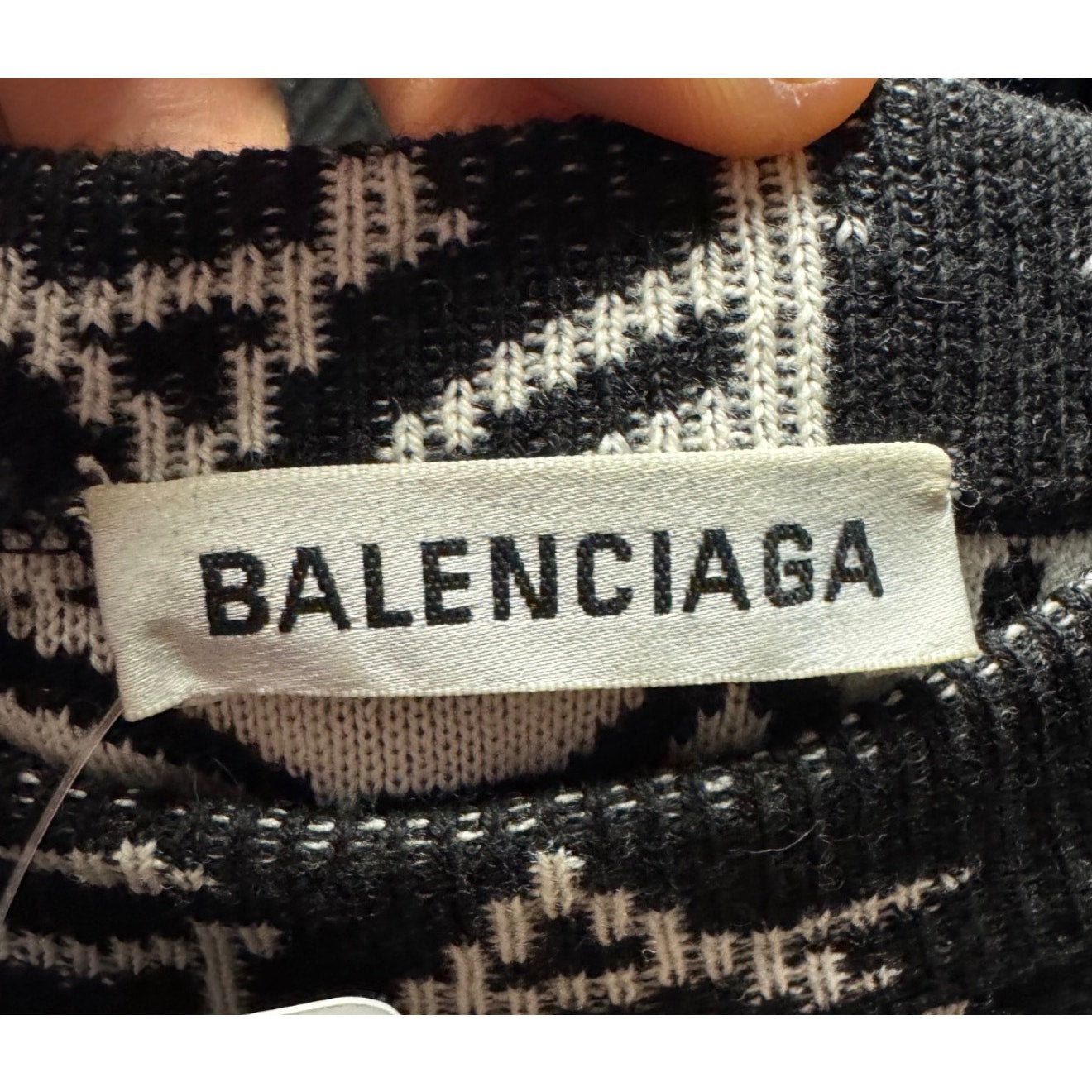 Balenciaga Black Oversize Logo Print Wool Sweater sz.S pre-owned