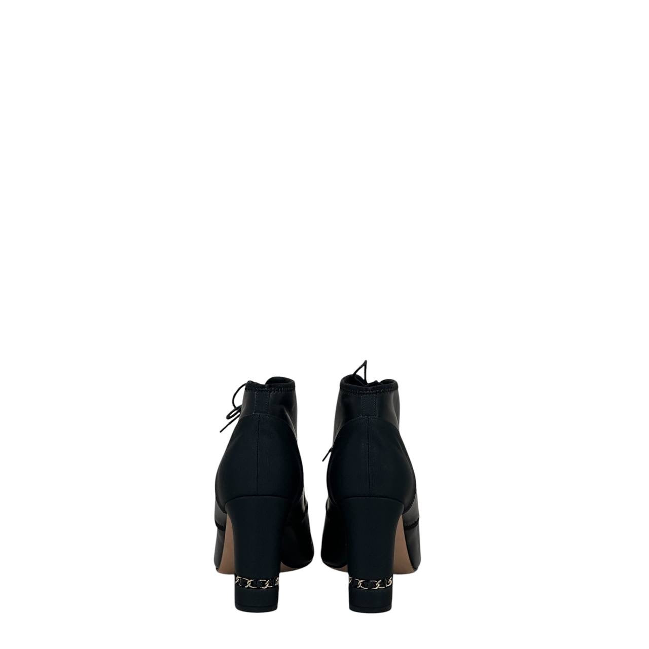 CHANEL Black Leather Chain Ankle Boots – EU 41 Pre-owned