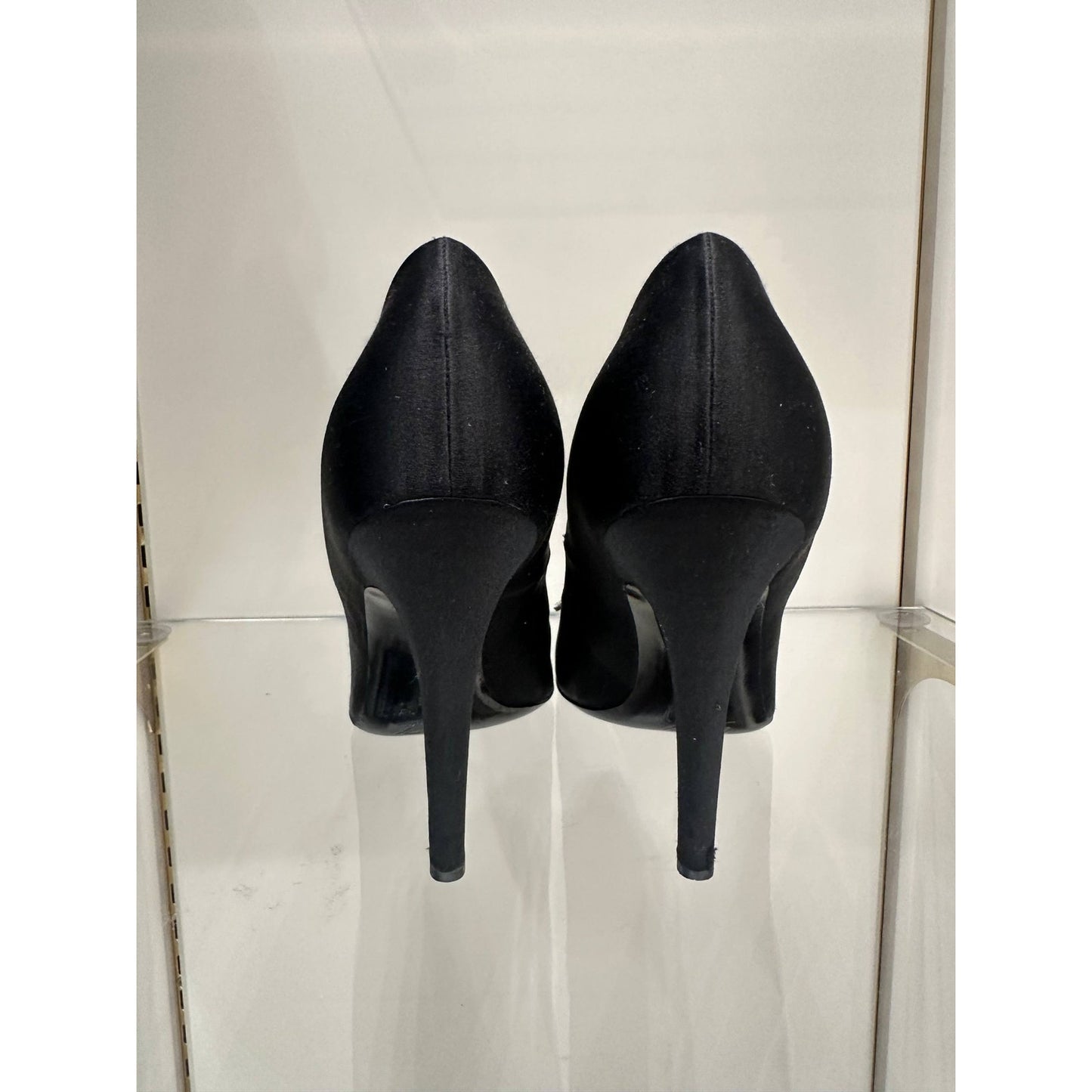 Roger Vivier Black Satin Crystal Buckle Heels Sz.39 pre-owned