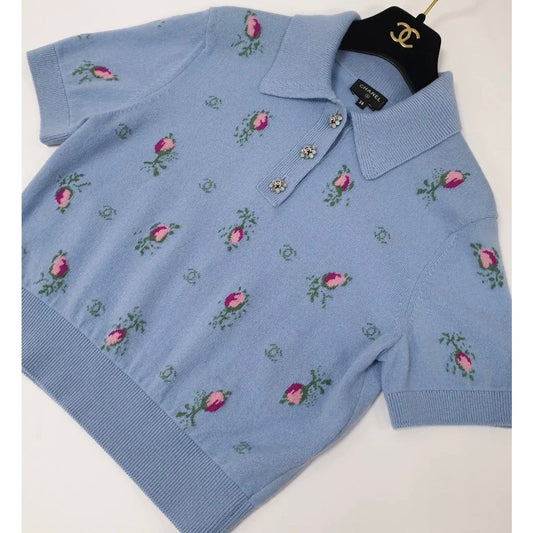 CHANEL Light Blue Floral Cashmere Knit Polo Top Sz. 38 pre-owned