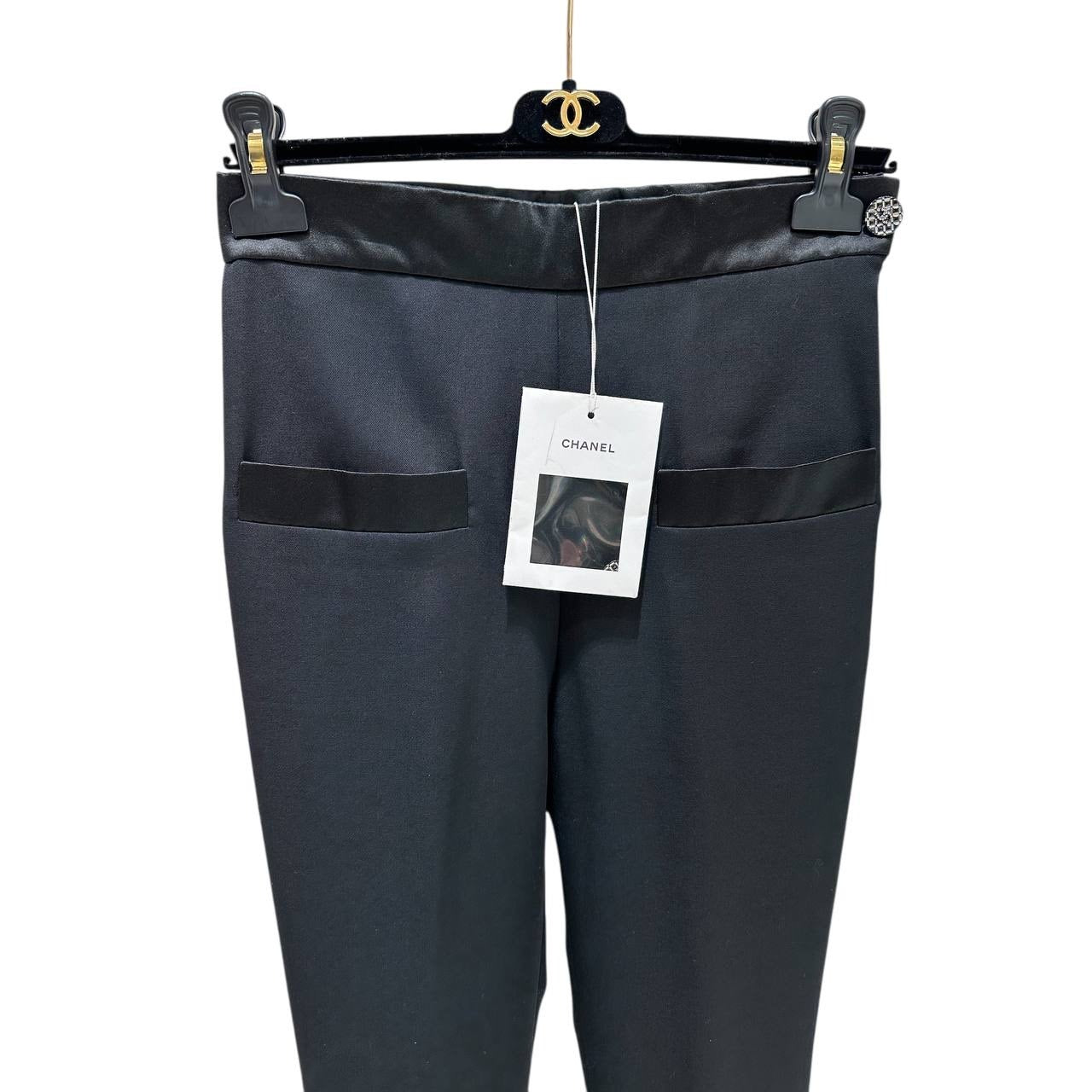 NWTChanel Wool Pants Trousers,Size 36 pre-owned