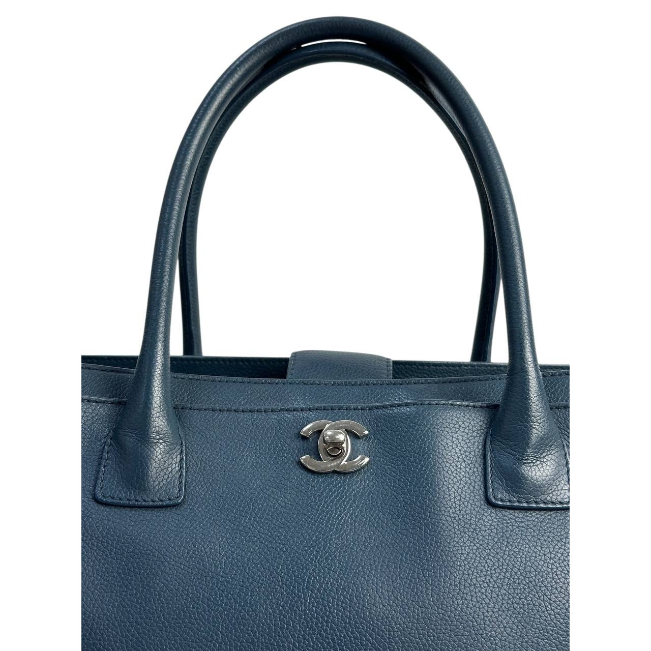 Chanel Executive Blue Caviar Leather Tote Bag pre-owned