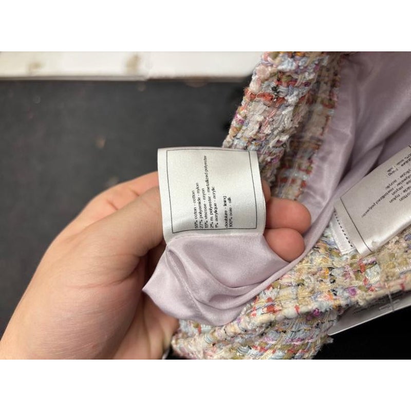 Chanel Multicolor Tweed Skirt - Silk Lined EU 40/L Pre-owned