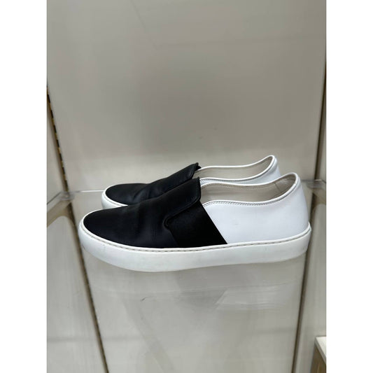 Chanel leather Slip-on flats Sz.36 Pre-owned