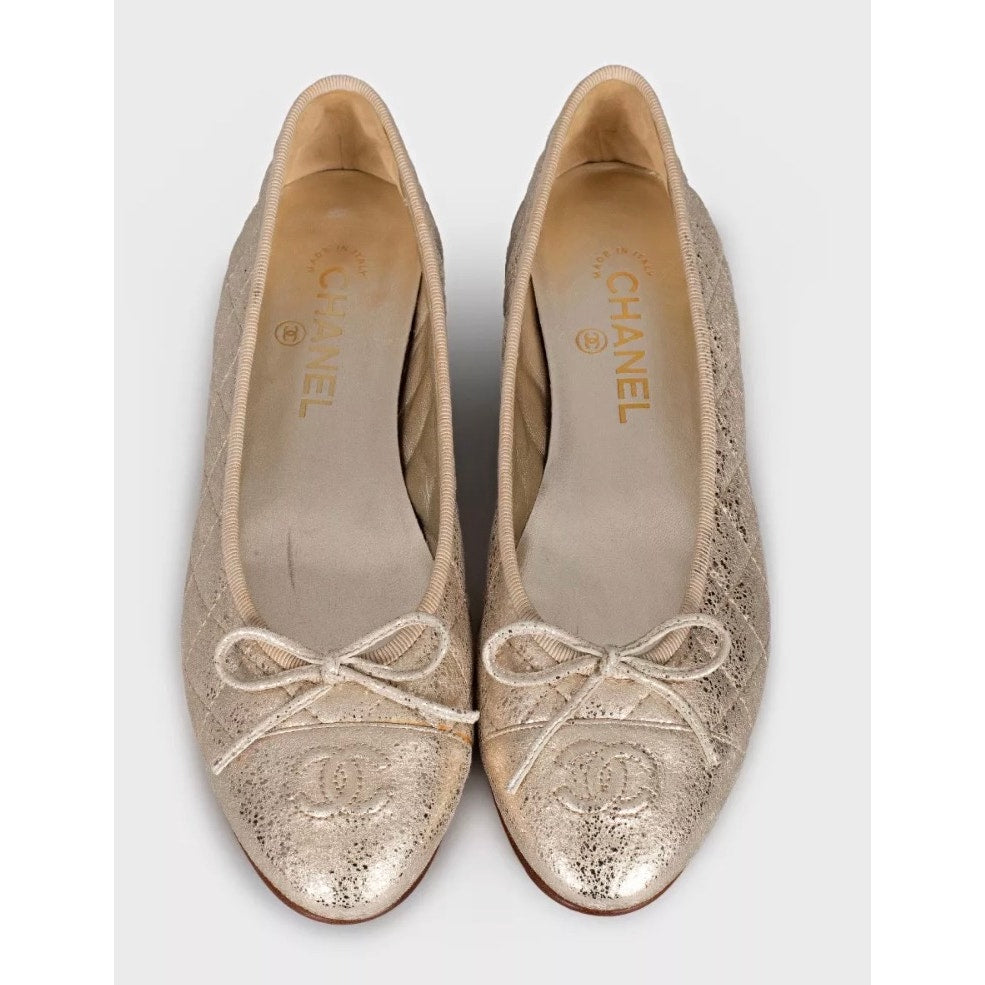 Chanel Quilted Gold Leather Ballerina Flats - Size 38.5 Pre-owned