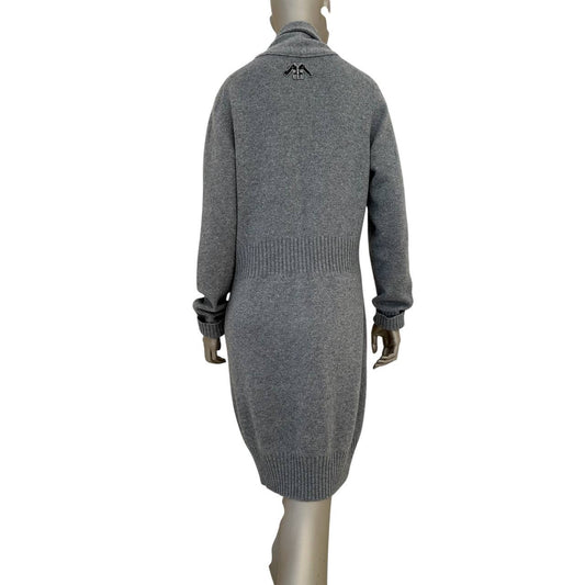 Chanel Gray Knitted Brooch Cardigan with  - Size 40 Pre-owned