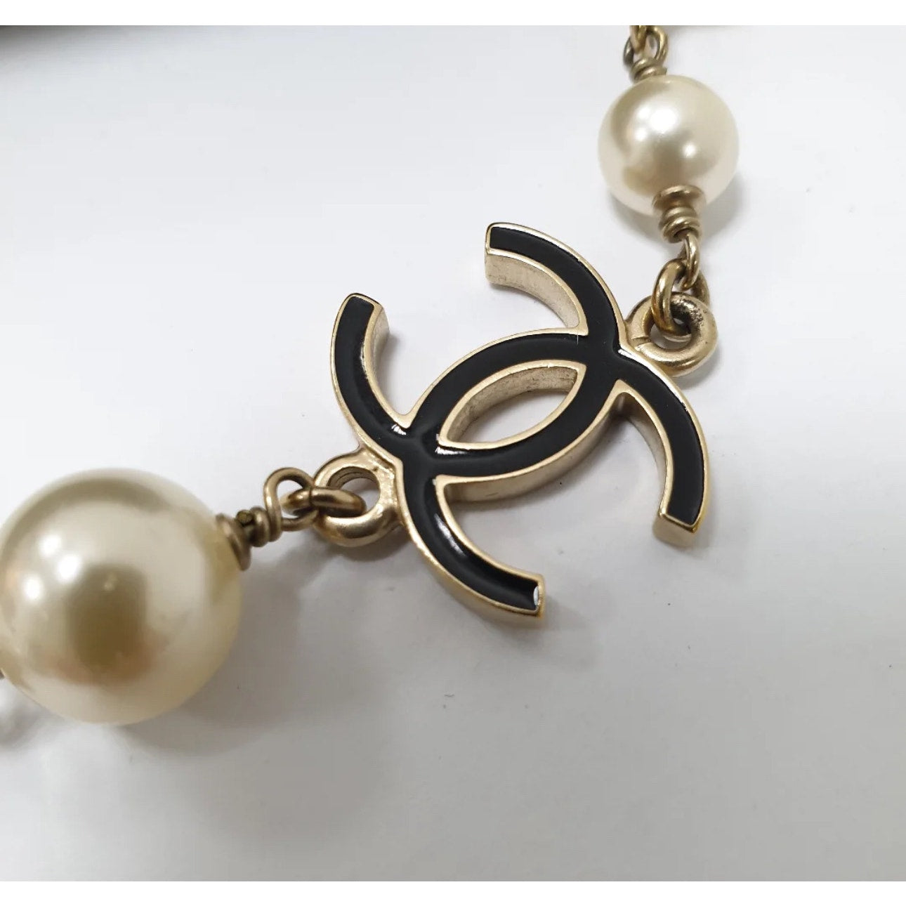 Chanel 2010 CC Gold Metal Necklace Pre-owned