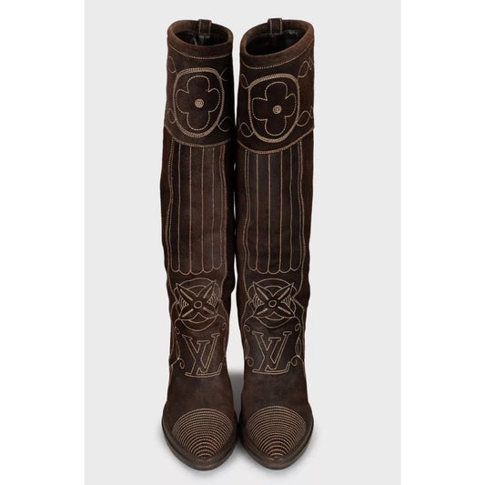 Louis Vuitton Suede Boots with Contrast Stitching – Size 38 pre-owned