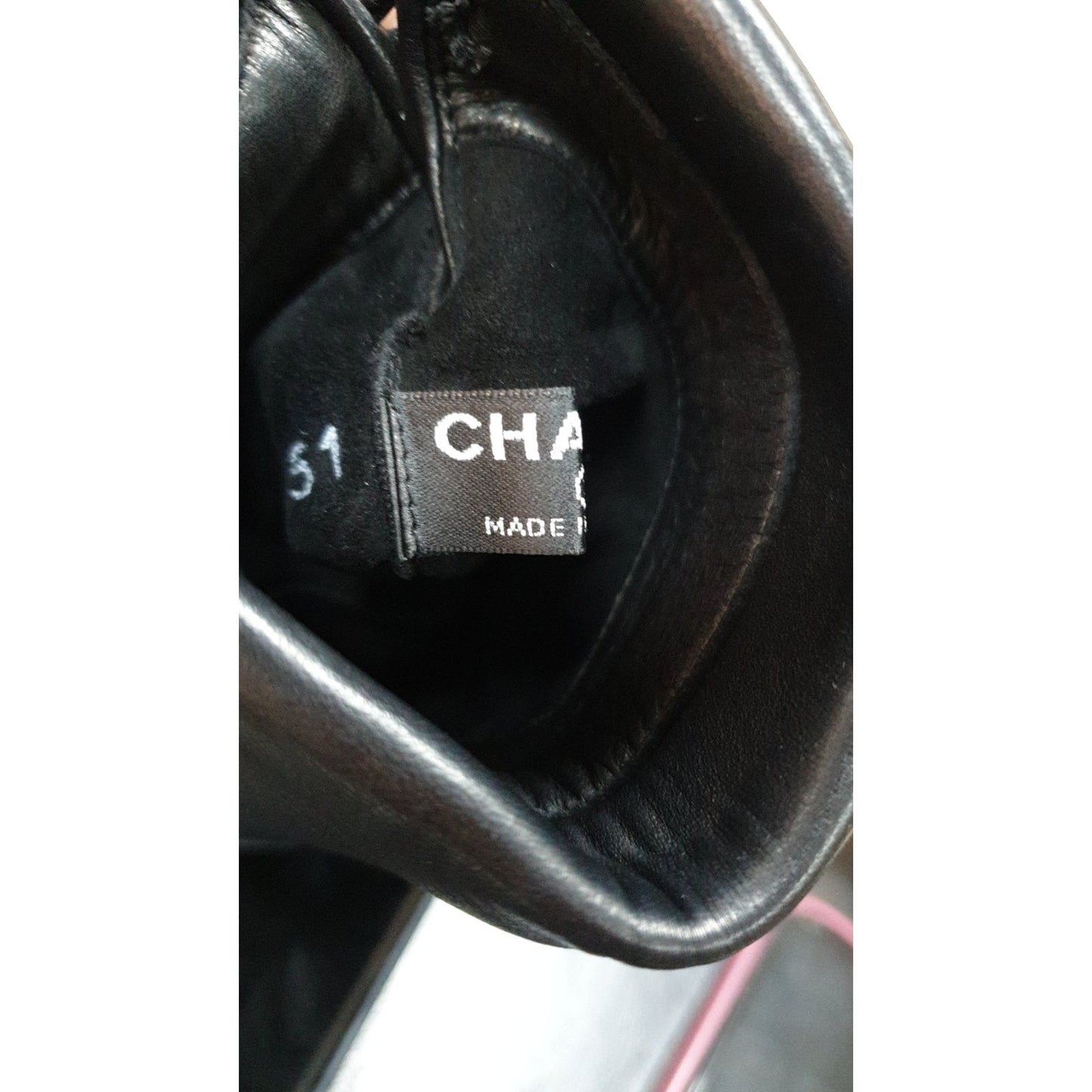 CHANEL Leather Motorcycle Glove Single Right Hand Studded Long Mittens Sz.8