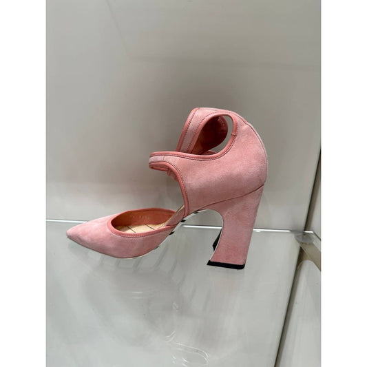 Louis Vuitton Pink Suede LV Circle Pumps EU 38  Pre-owned