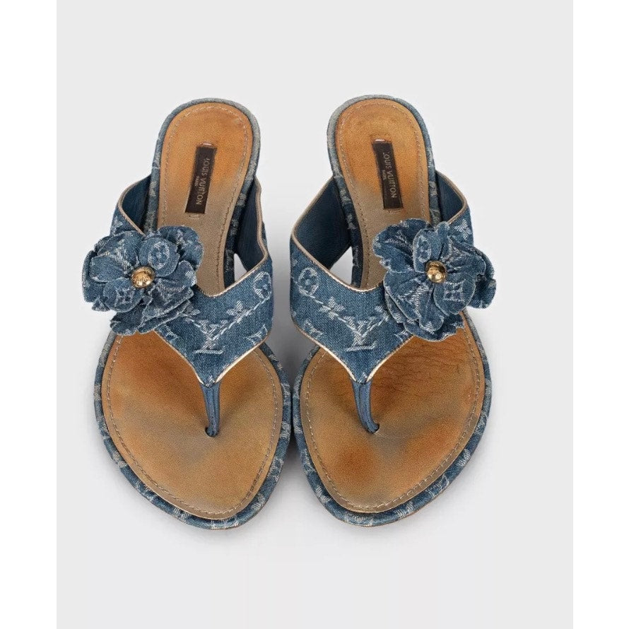 Louis Vuitton Denim Monogram Flip-Flops – Size 39 Pre-owned