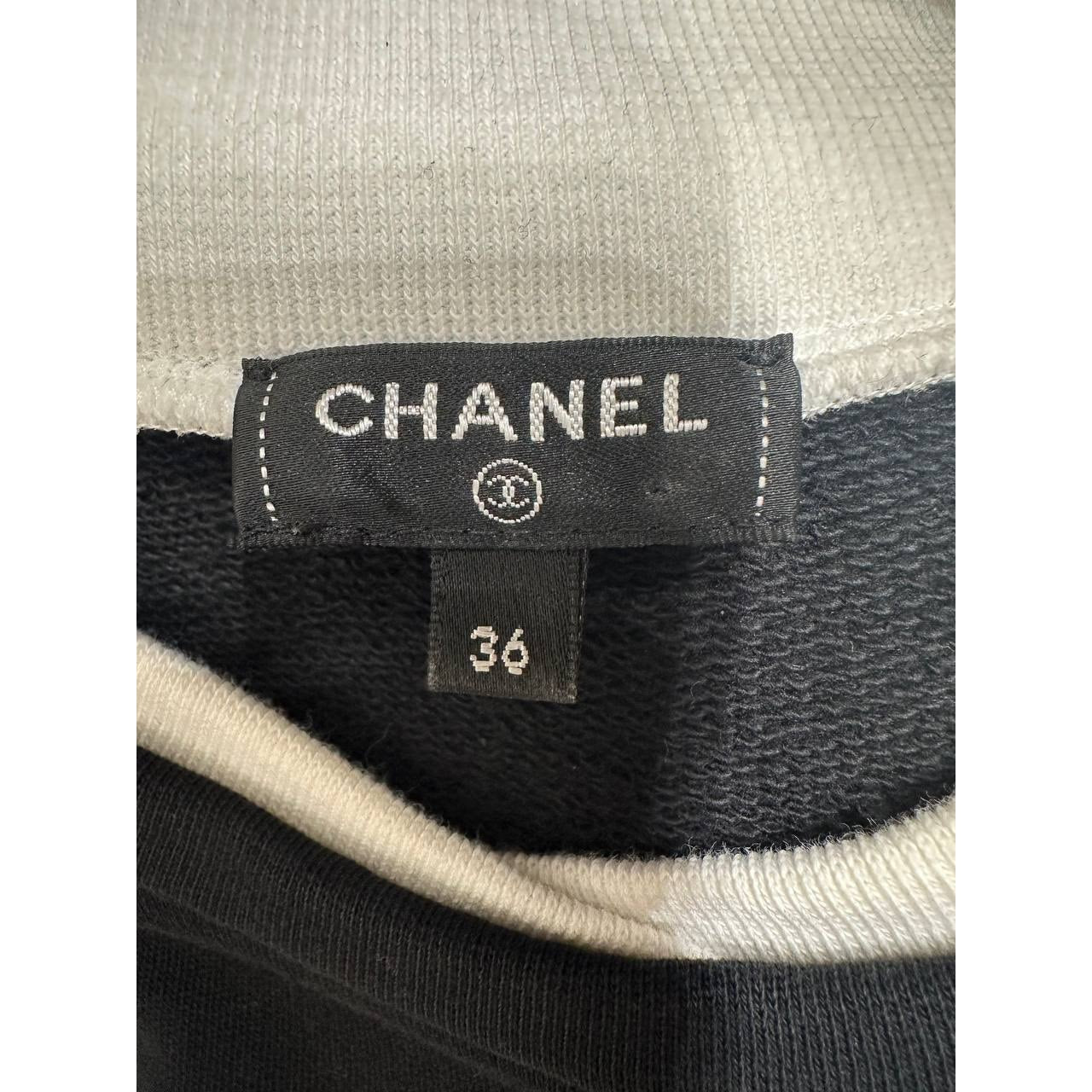 CHANEL No.5 Print Tank 2021 Runway Top  Size 36 Pre-owned