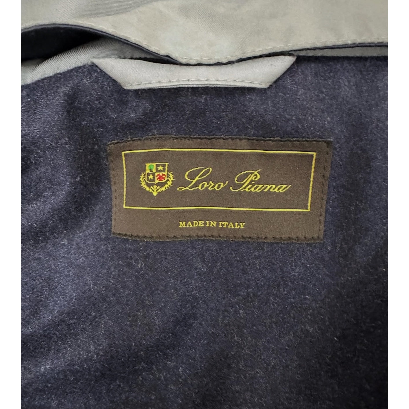 Loro Piana Grey Chinchilla Trim Cashmere Jacket Coat  Sz 42/S pre-owned