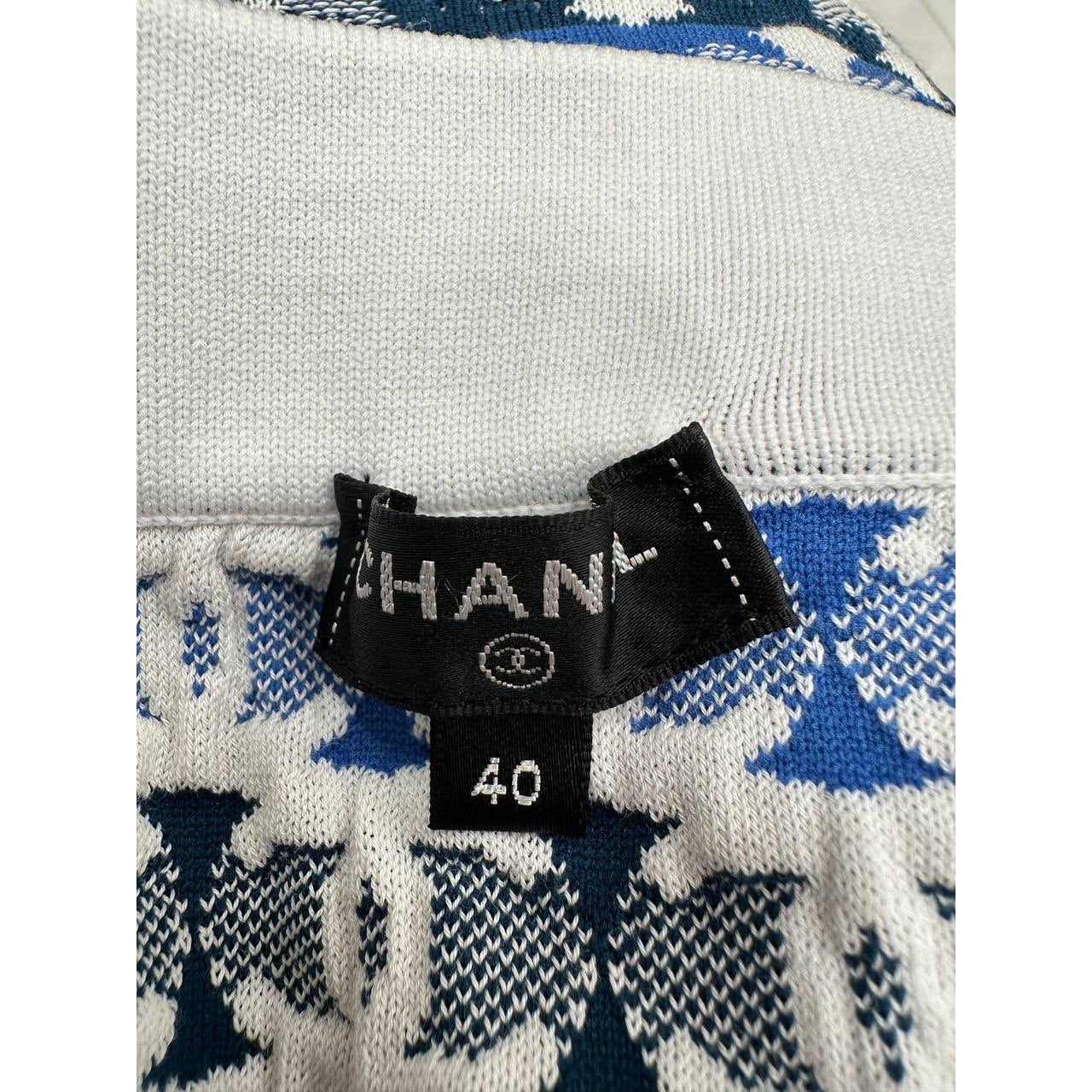 Chanel 2019 Pre-Spring Blue & White CC Logo Knee Skirt Sz 40 pre-owned