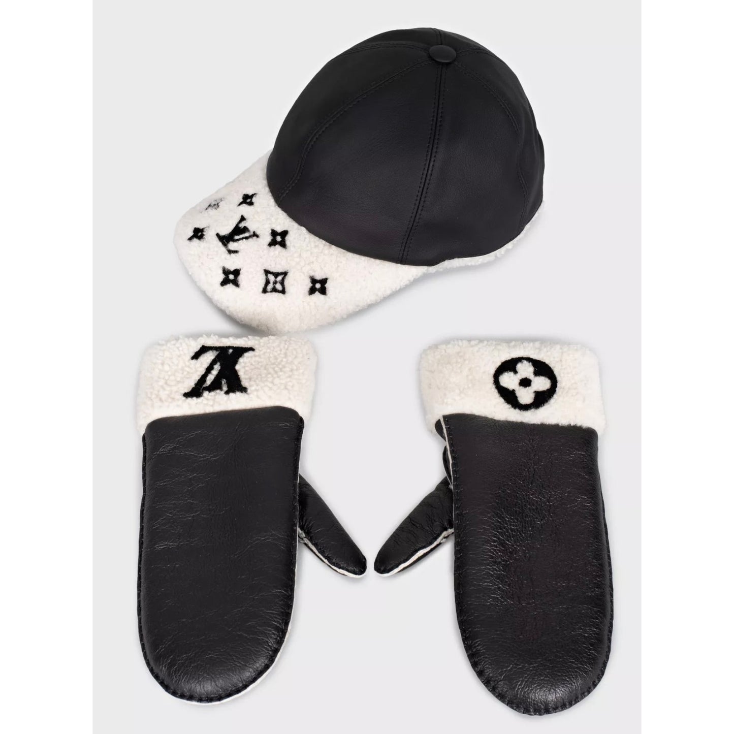 Louis Vuitton Lambskin Cap and Glove Set - Size M Pre-owned