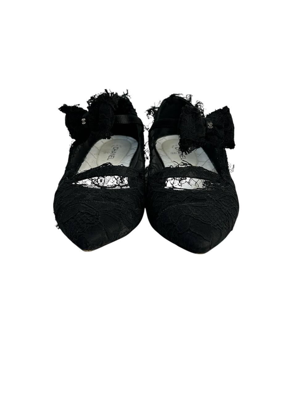 Lace Ballet Flats with Raw-Edge Straps and Buckle Closure