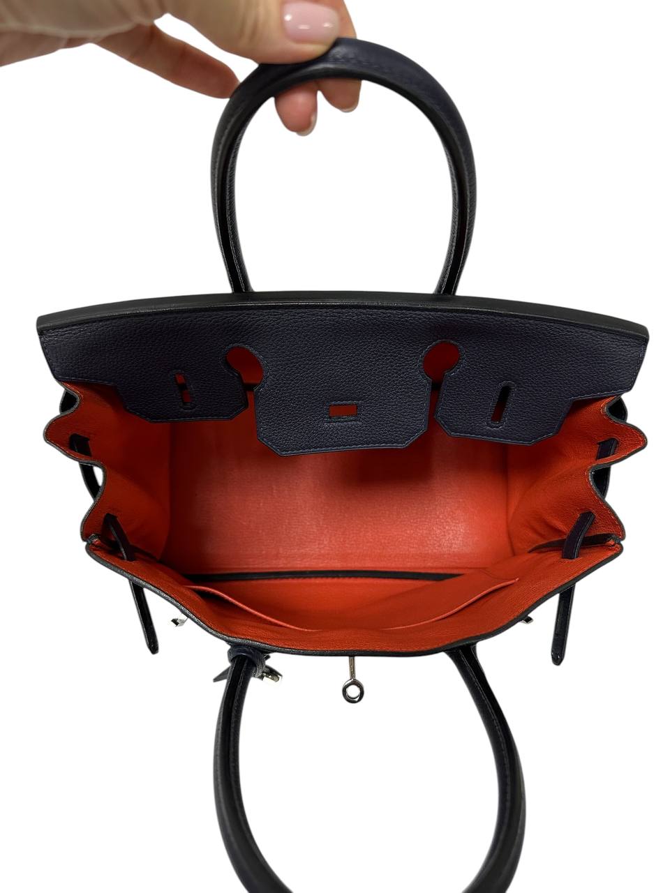 Birkin 30 two-tone — a wardrobe accent that draws attention