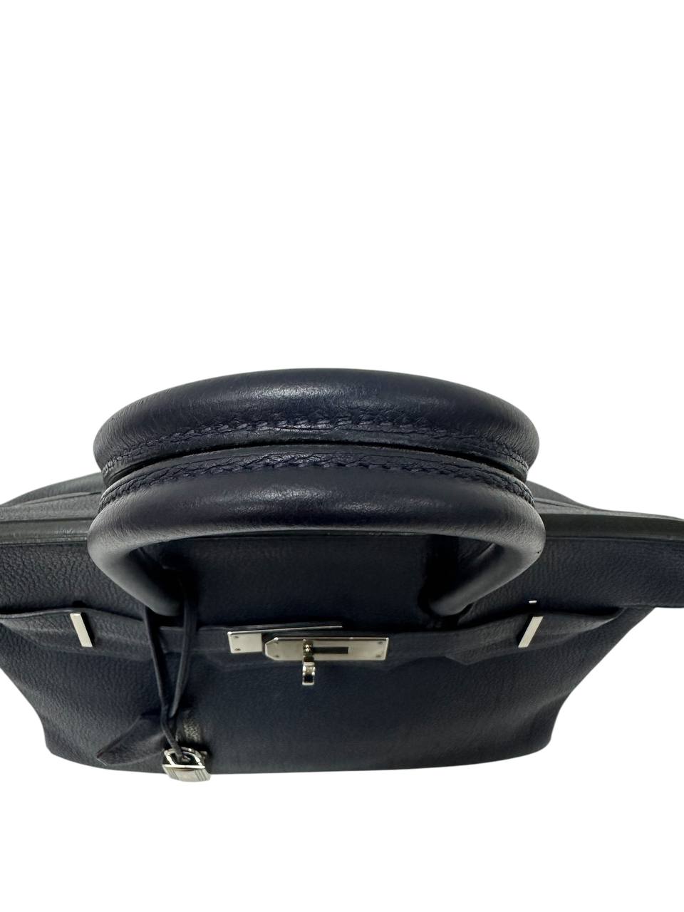 Birkin 30 two-tone — a wardrobe accent that draws attention