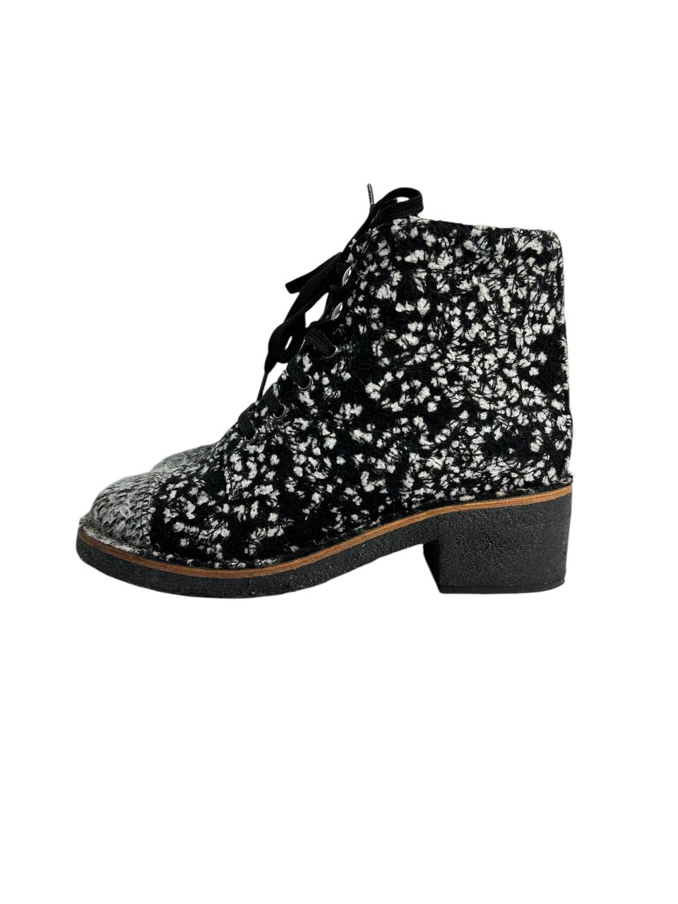Textured boucle ankle boots for everyday wear
