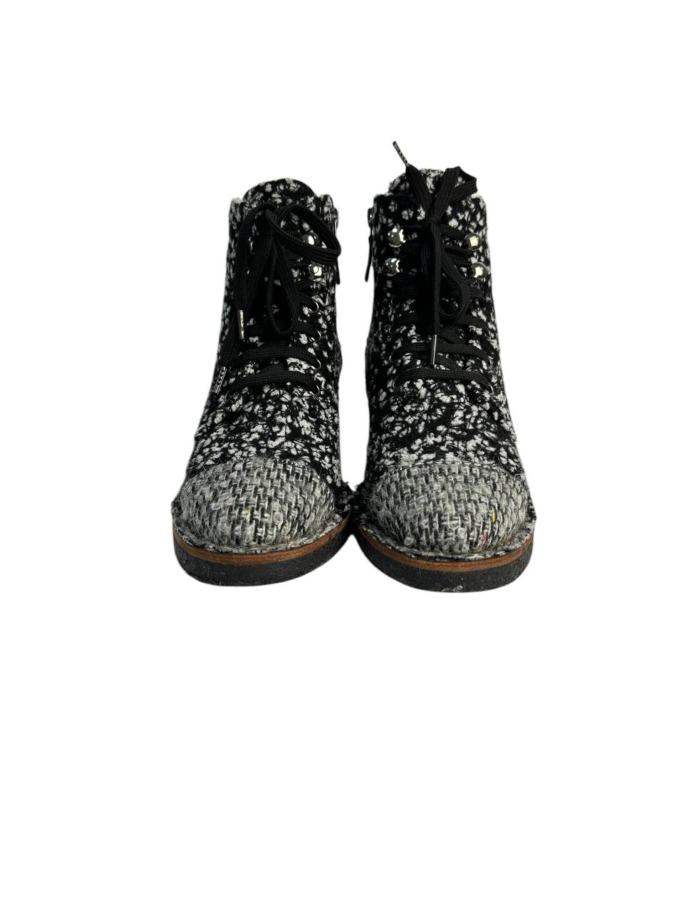 Textured boucle ankle boots for everyday wear