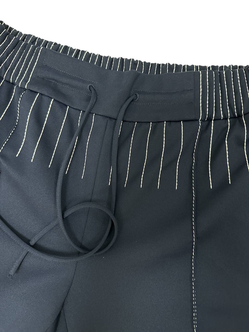 Sport tracksuit with contrast stitching