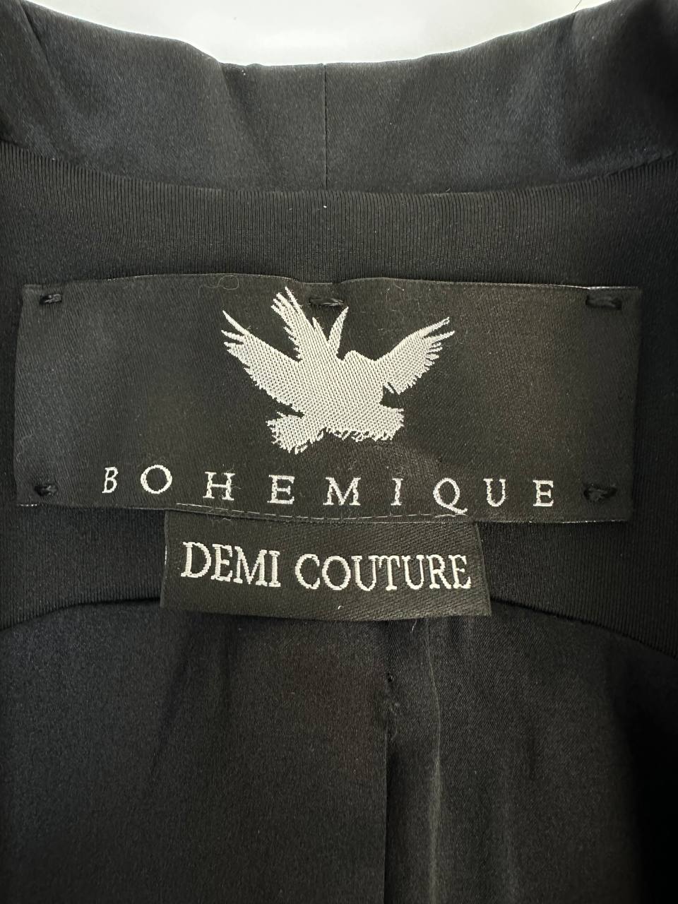 Embroidered vest with silk lapels