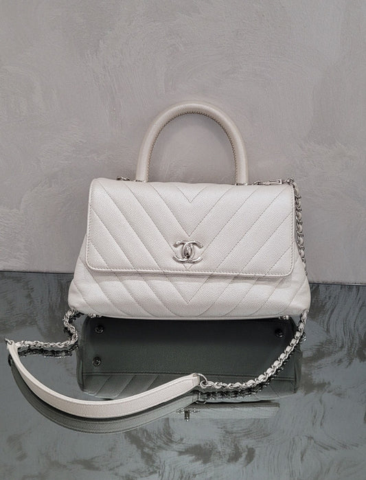 Chanel Small 24cm Coco Handle in Chevron Quilted Pearly White Caviar Bag Pre-Owned
