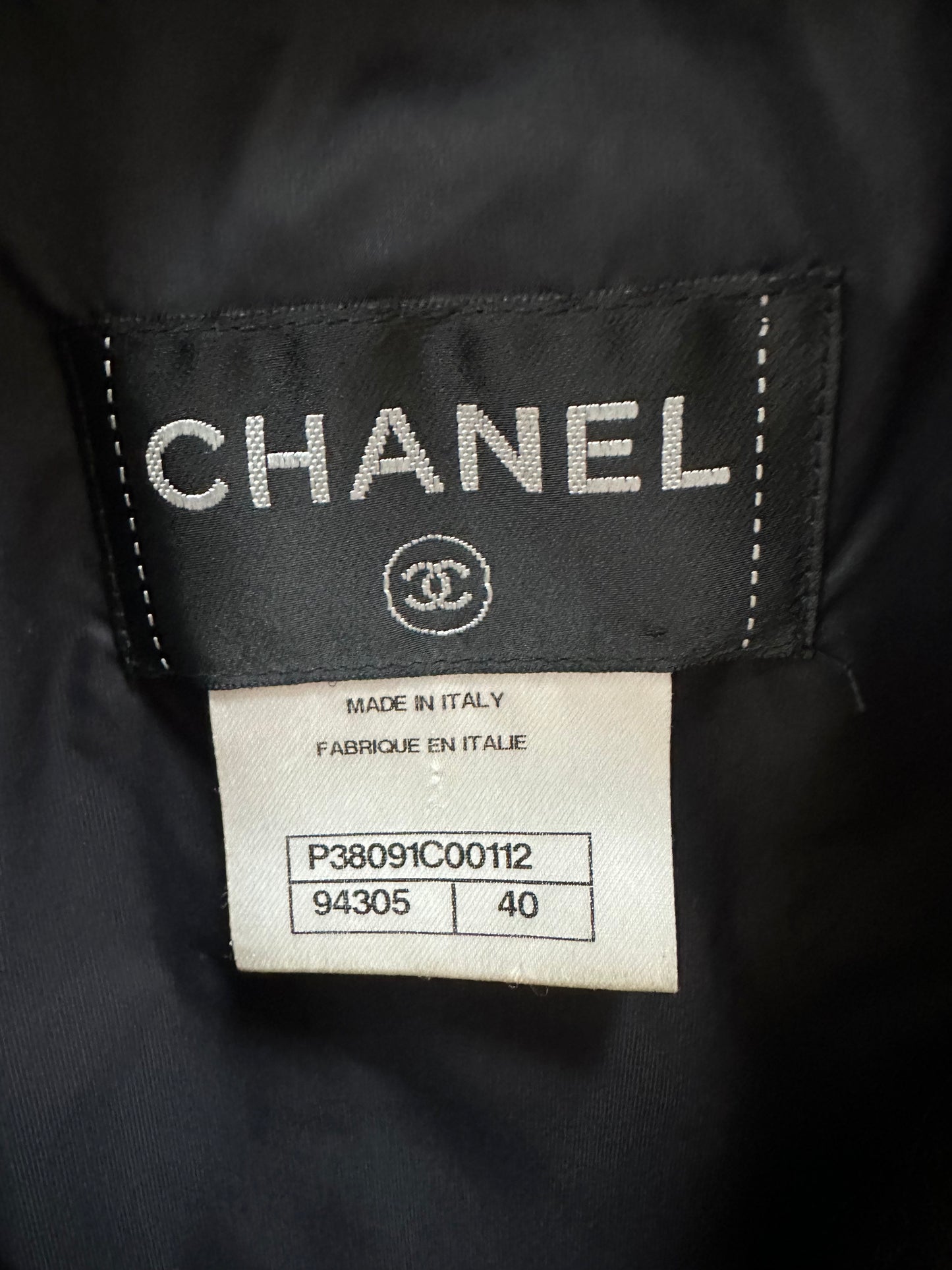 Leather jacket with quilted diamond design