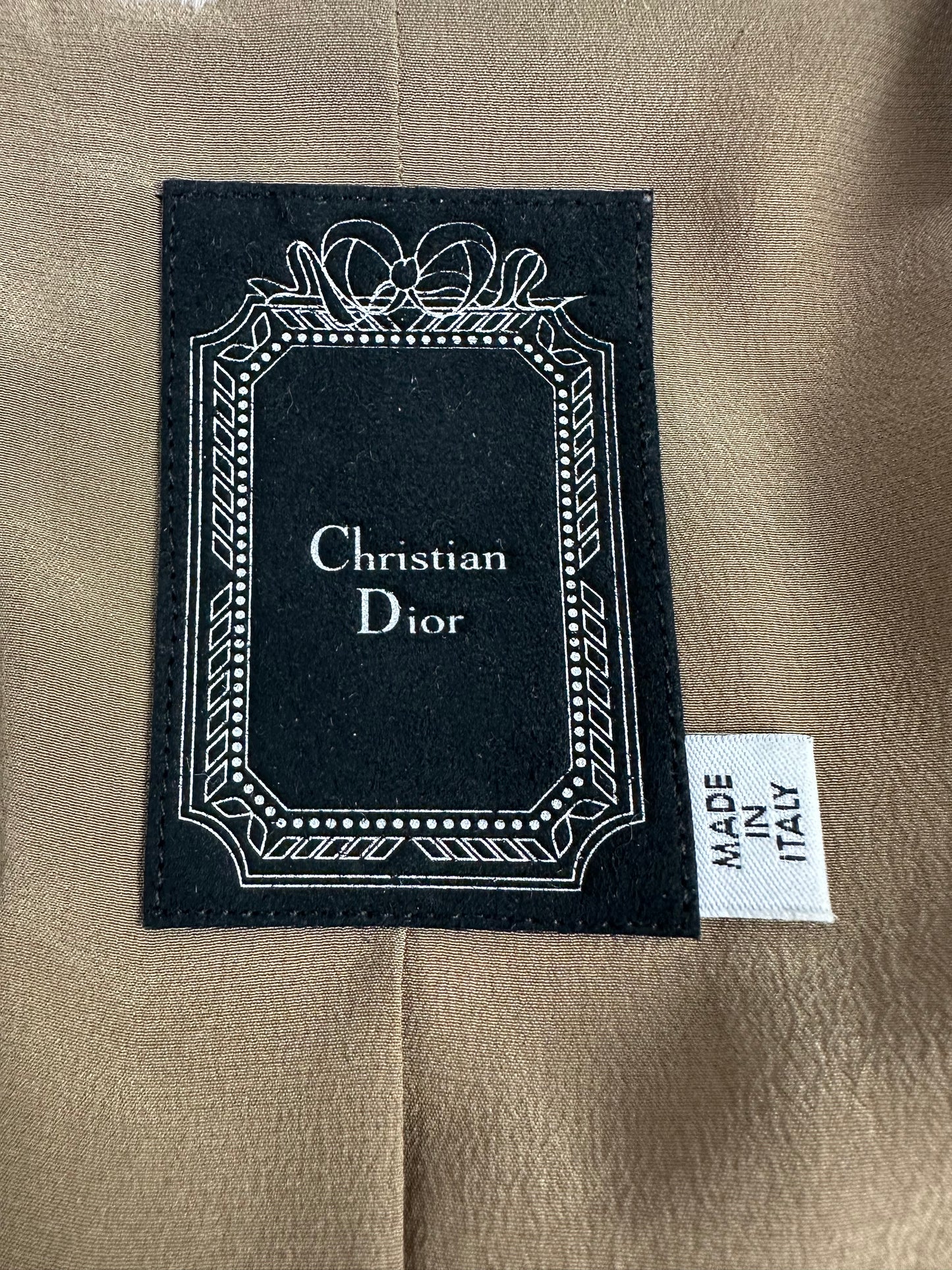 Short jacket with fur inserts