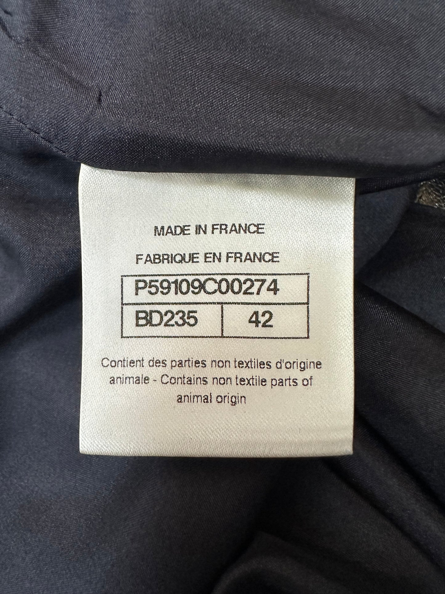 Leather skirt with decorative buttons