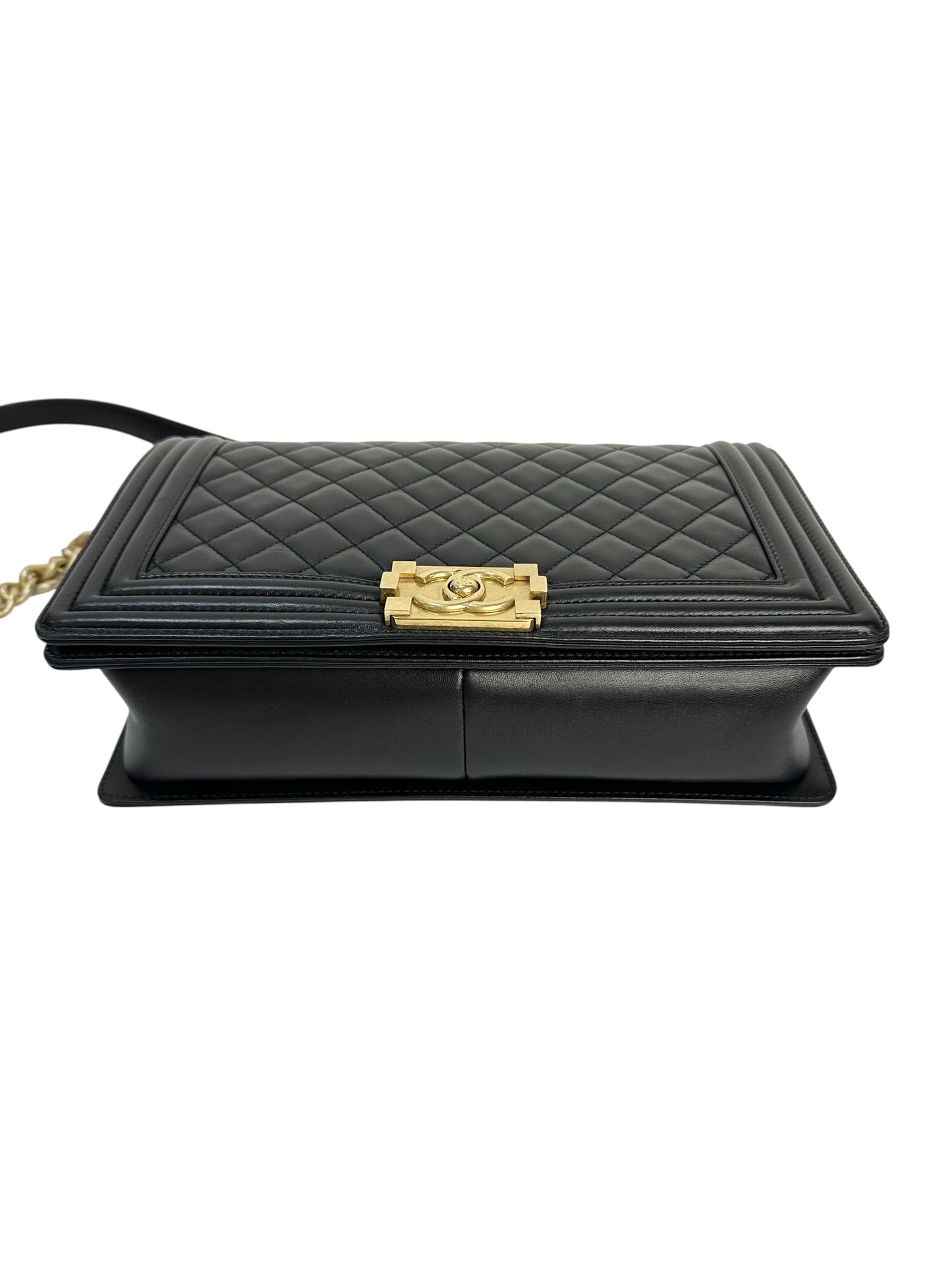 Boy bag in genuine leather with chain strap