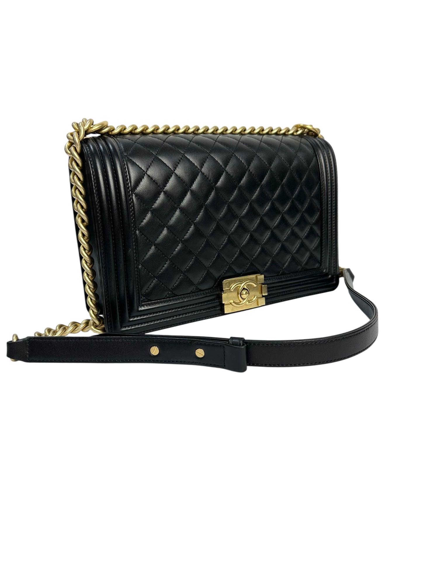 Boy bag in genuine leather with chain strap