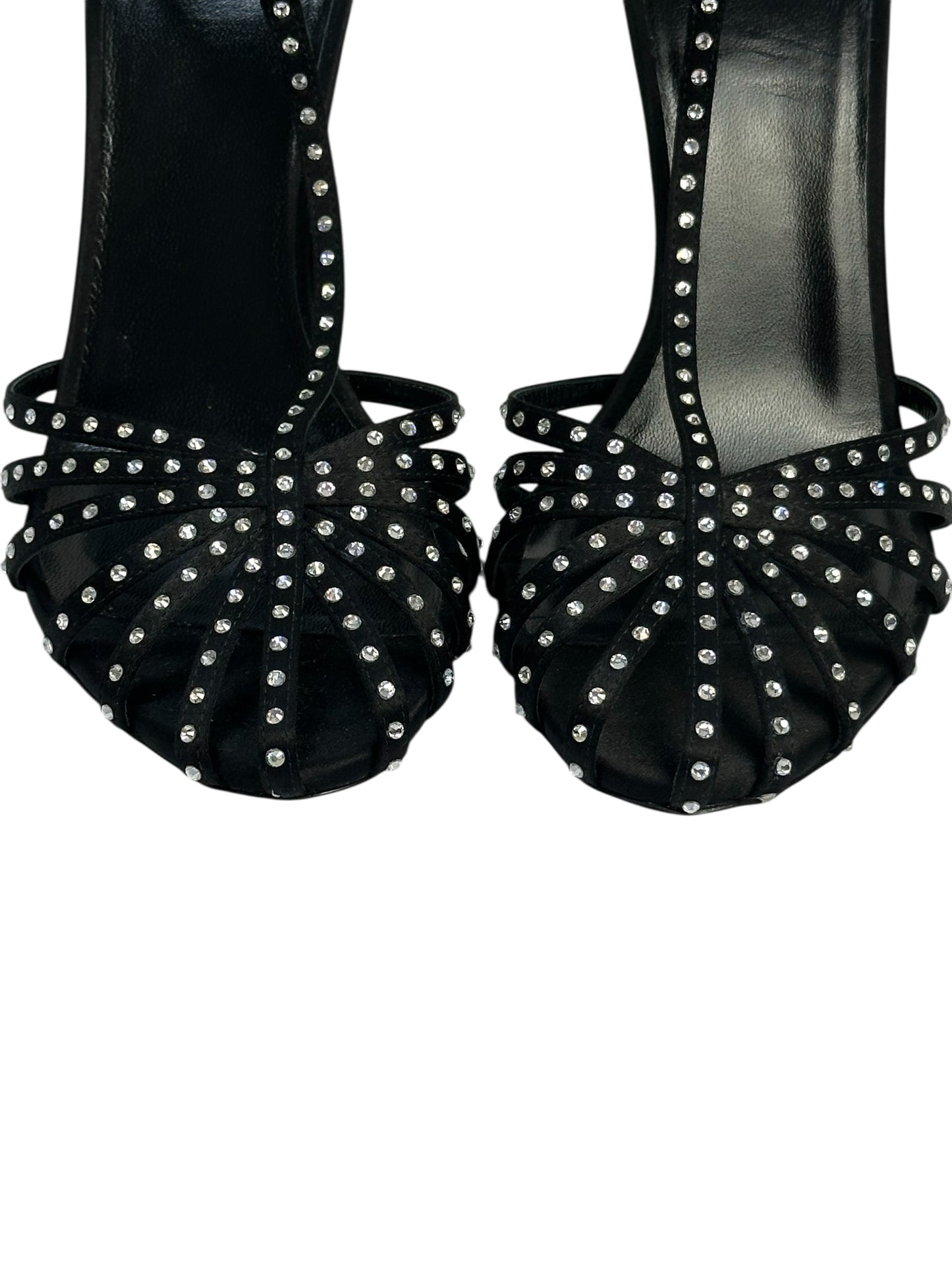 High-heel pumps with crystals