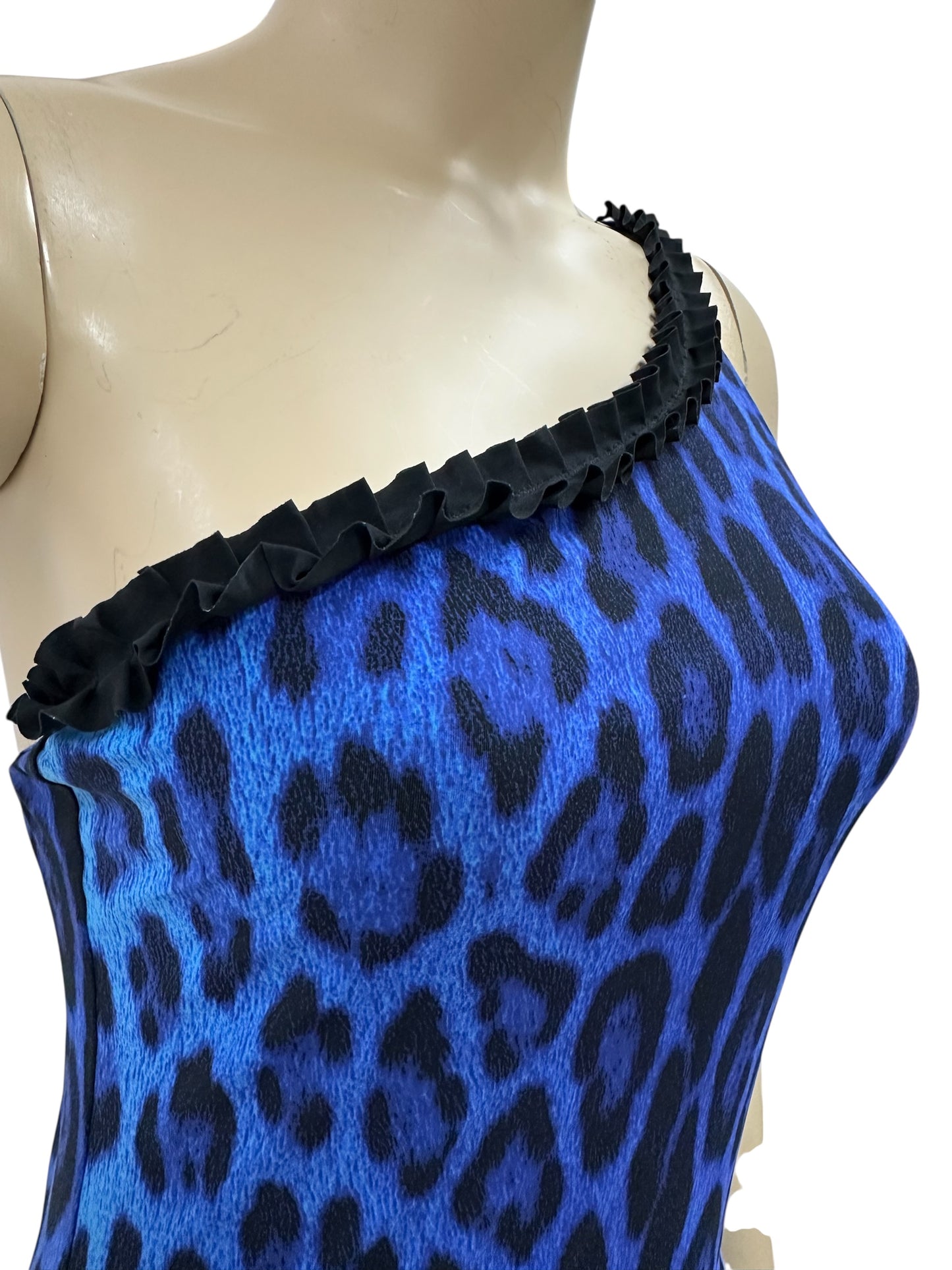One-shoulder animal print swimsuit