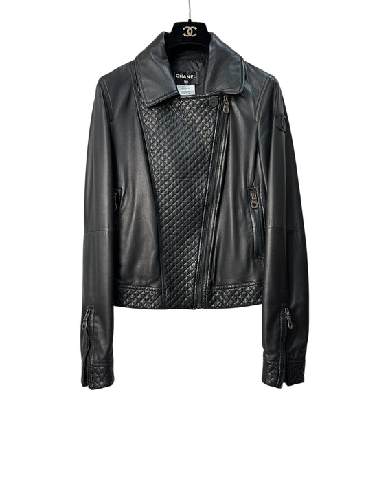 Leather jacket with quilted diamond design