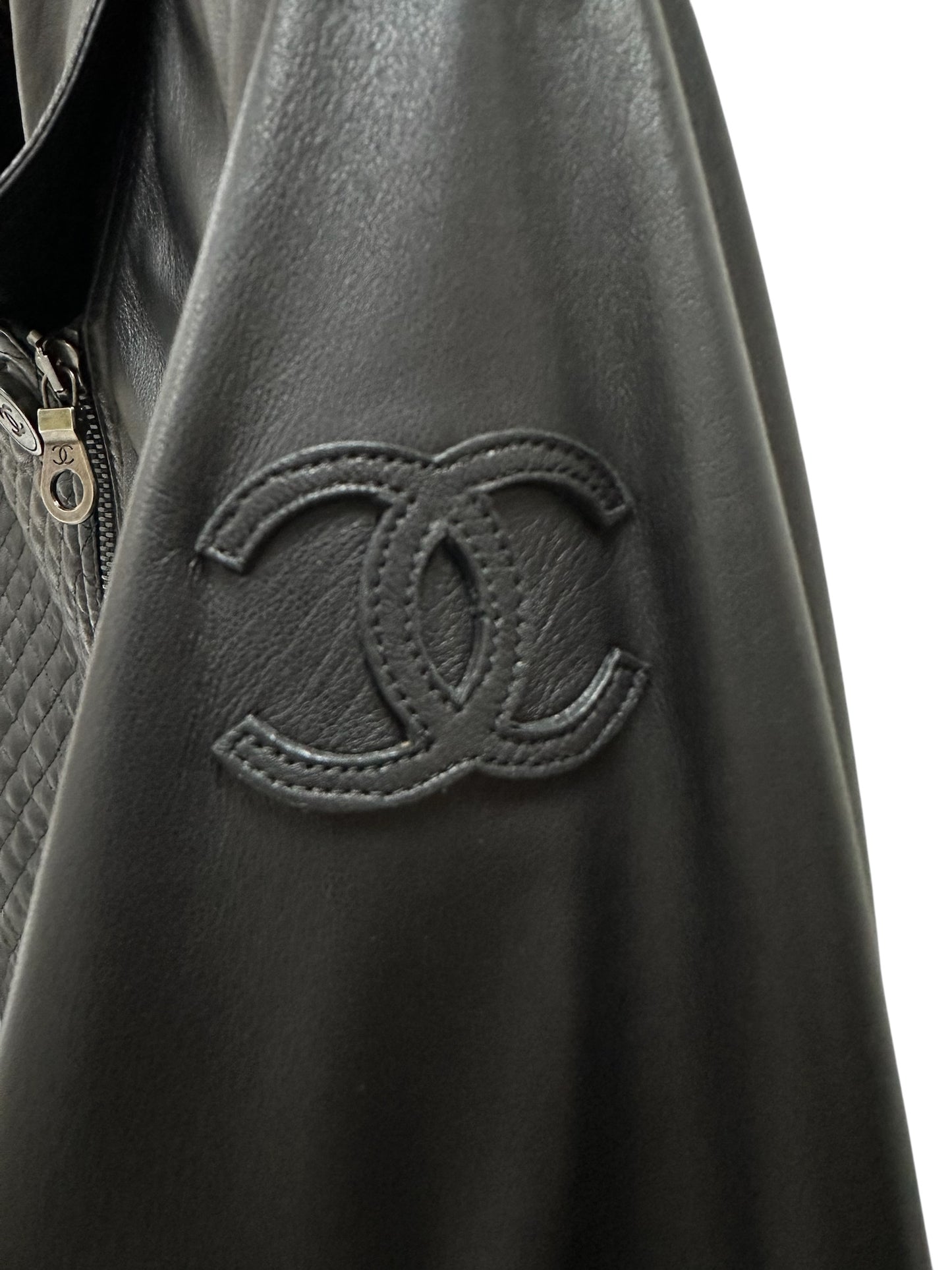 Leather jacket with quilted diamond design