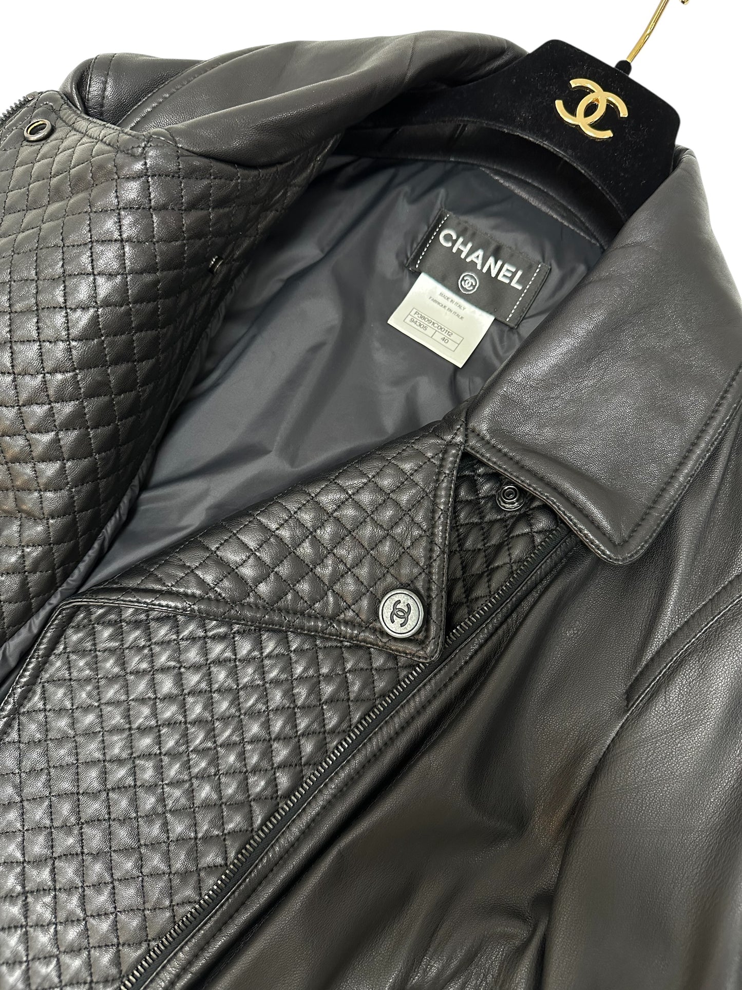 Leather jacket with quilted diamond design
