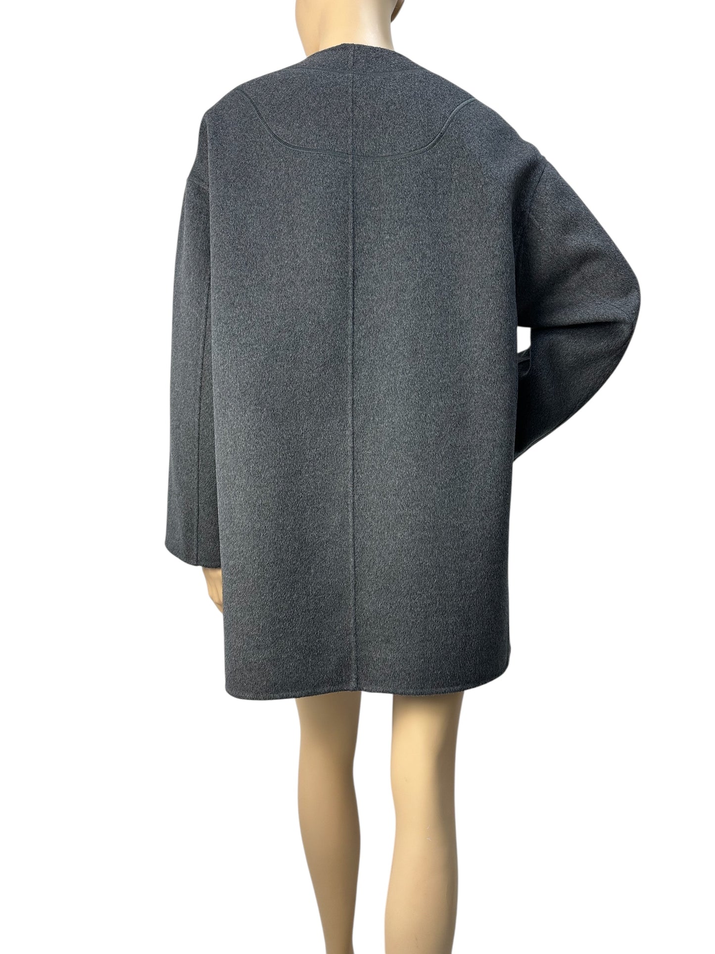 Grey coat with cashmere