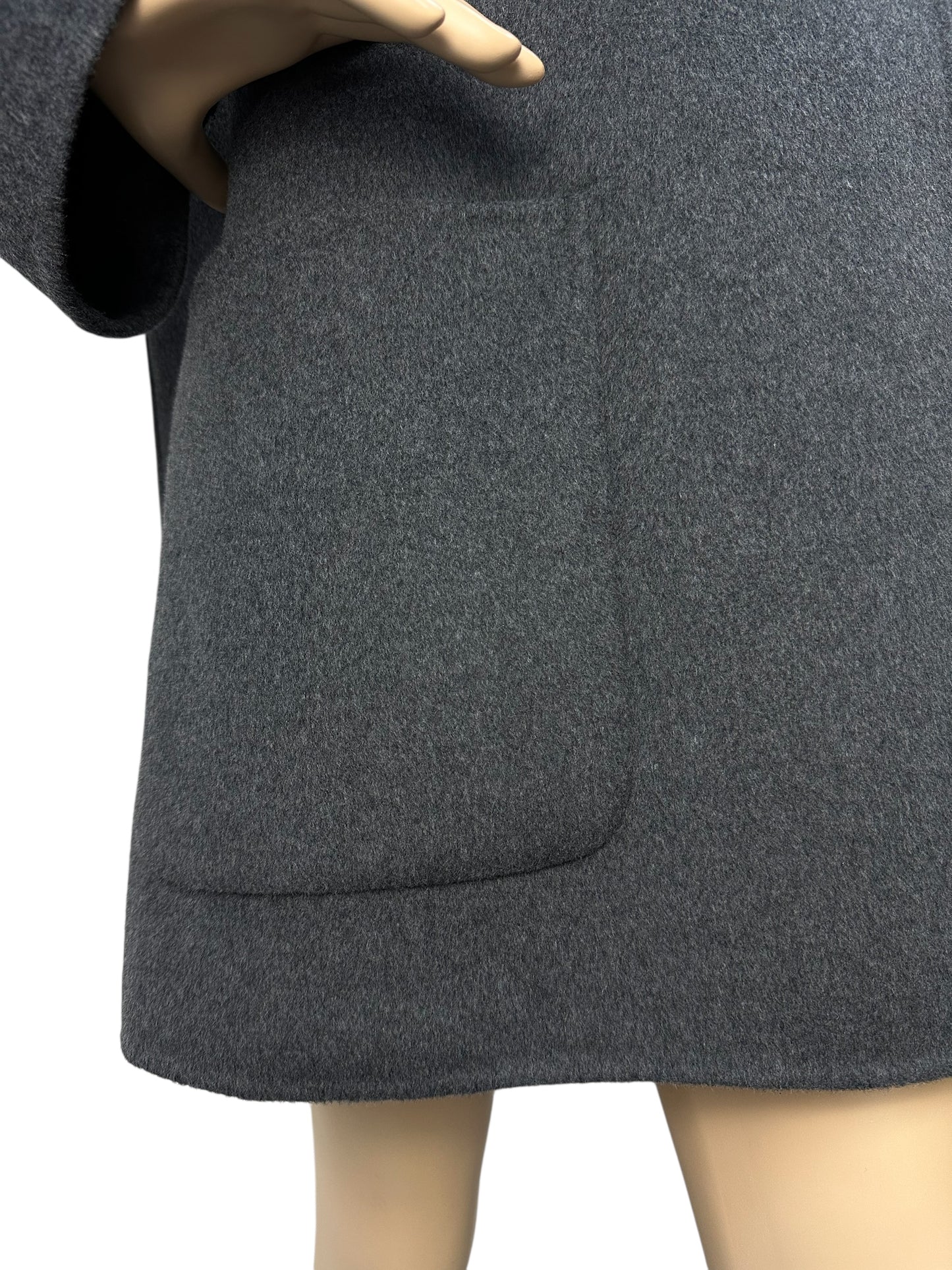 Grey coat with cashmere