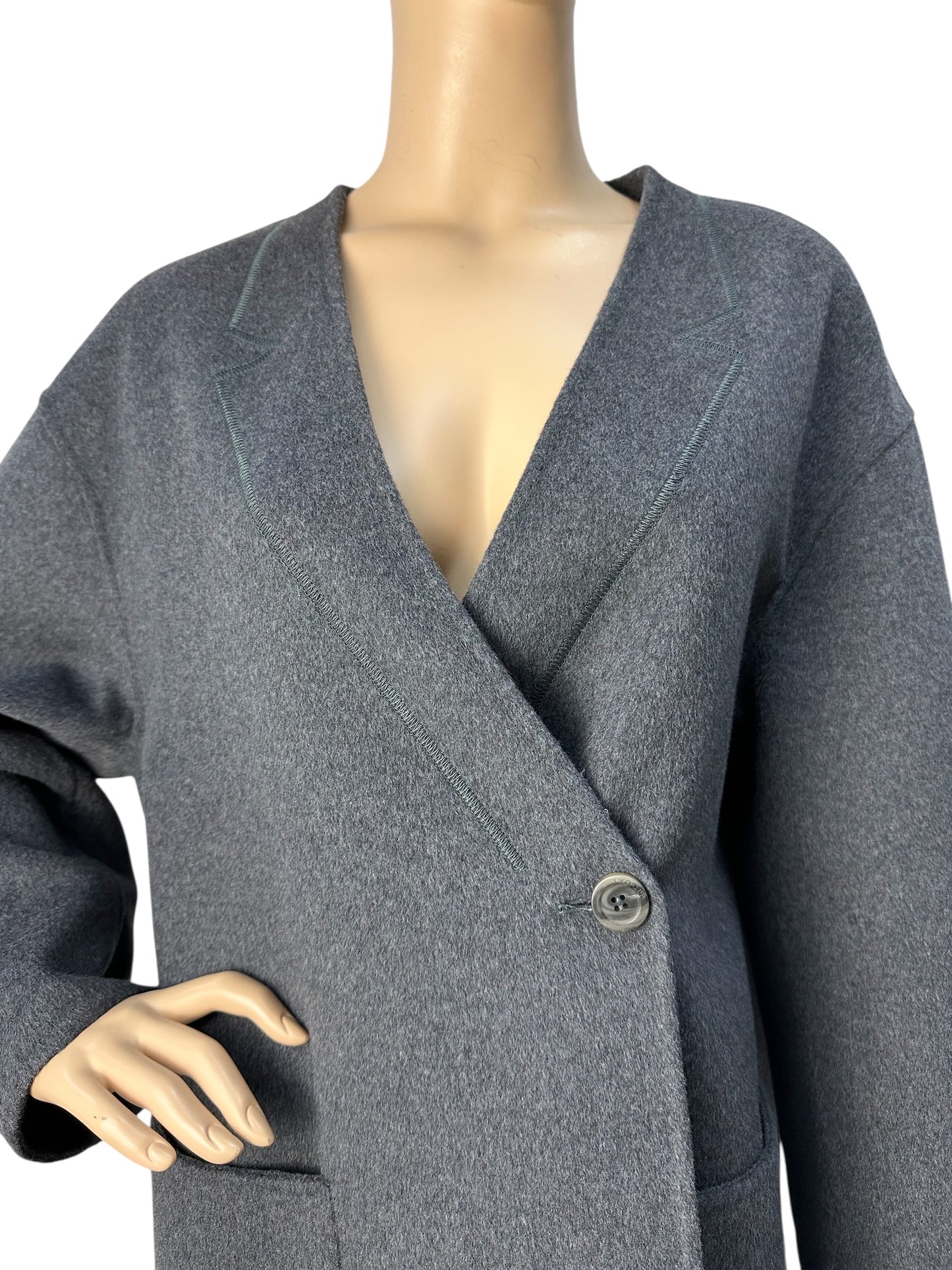 Grey coat with cashmere