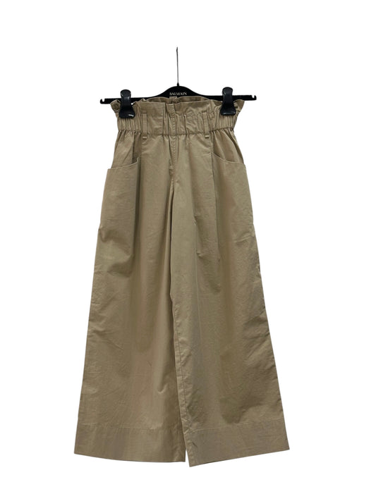 Loose fit cotton trousers in a versatile sand colour