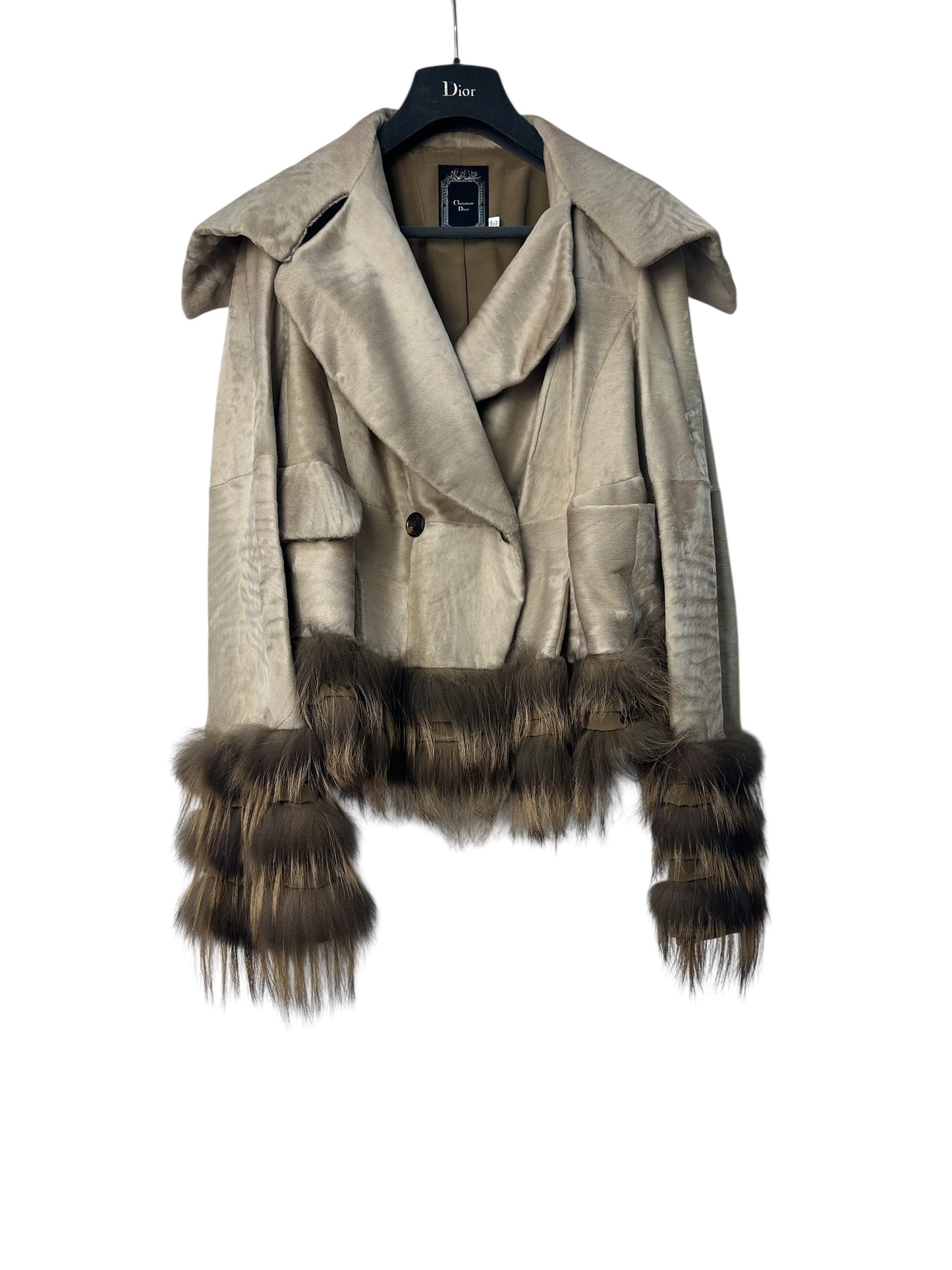 Short jacket with fur inserts