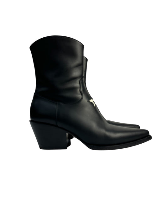 Black leather ankle boots with heel