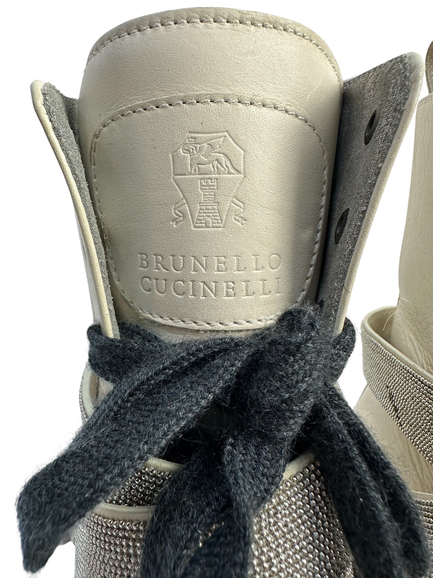 Leather boots with strap