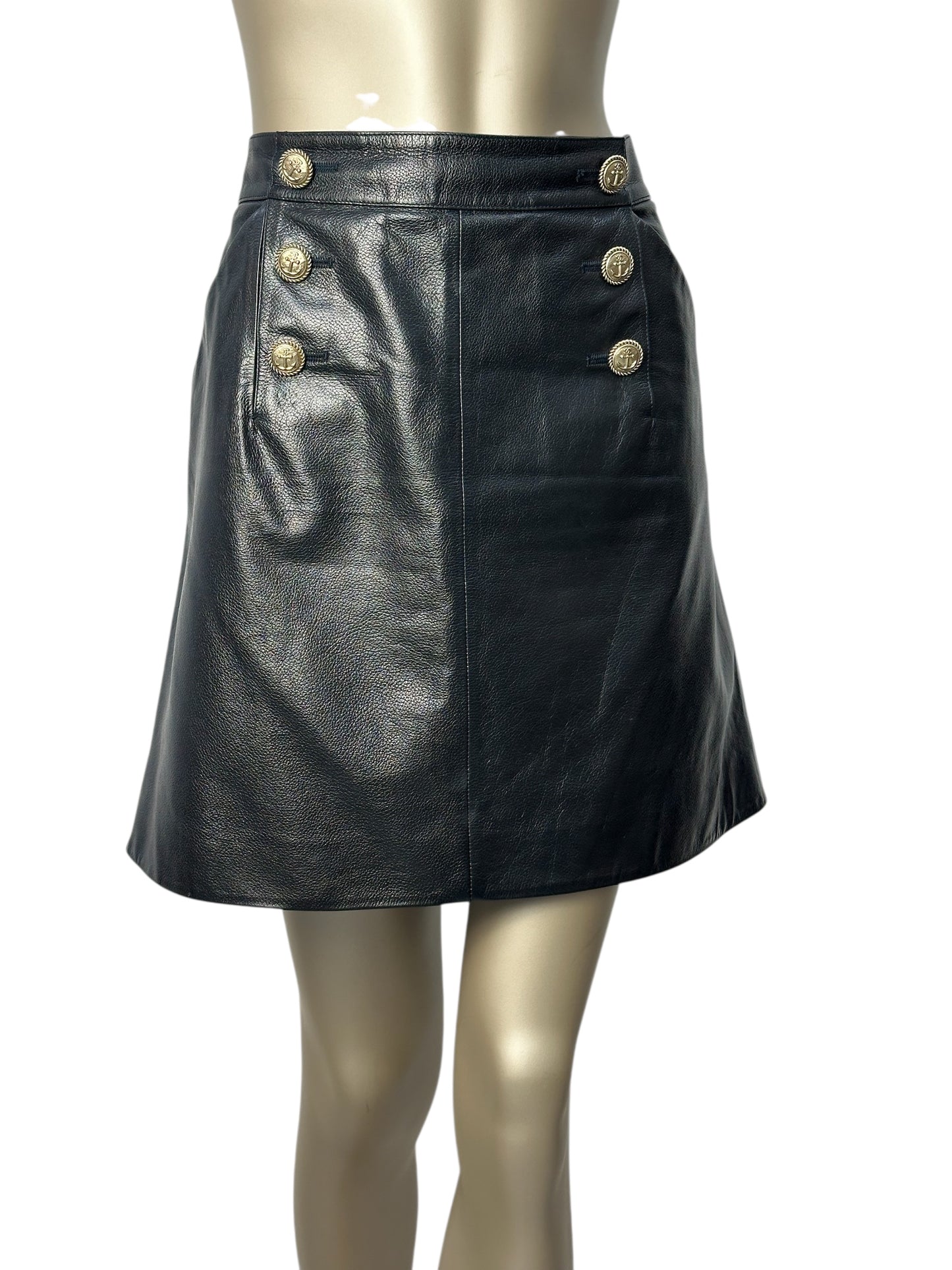 Leather skirt with decorative buttons
